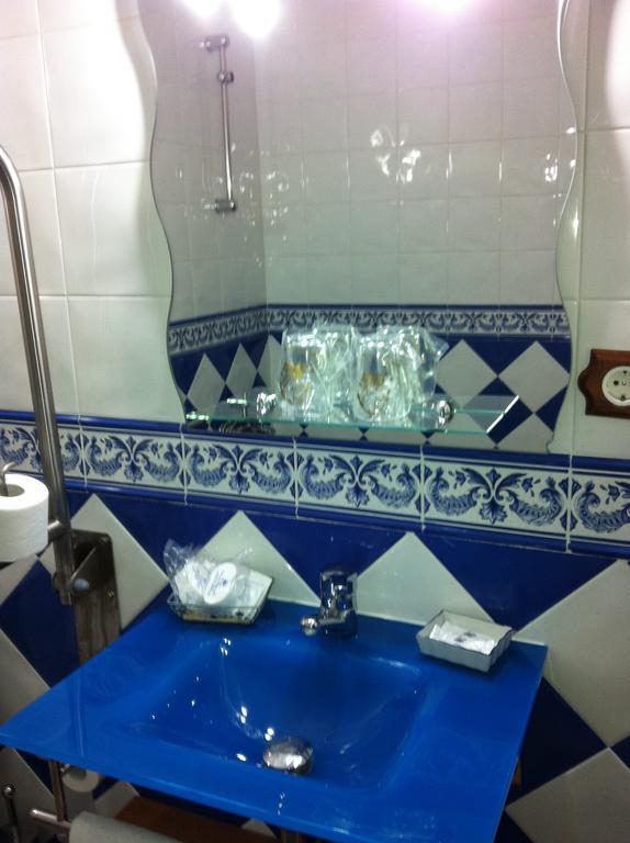 Hotel Donde Caparros Карбонерас Номер фото