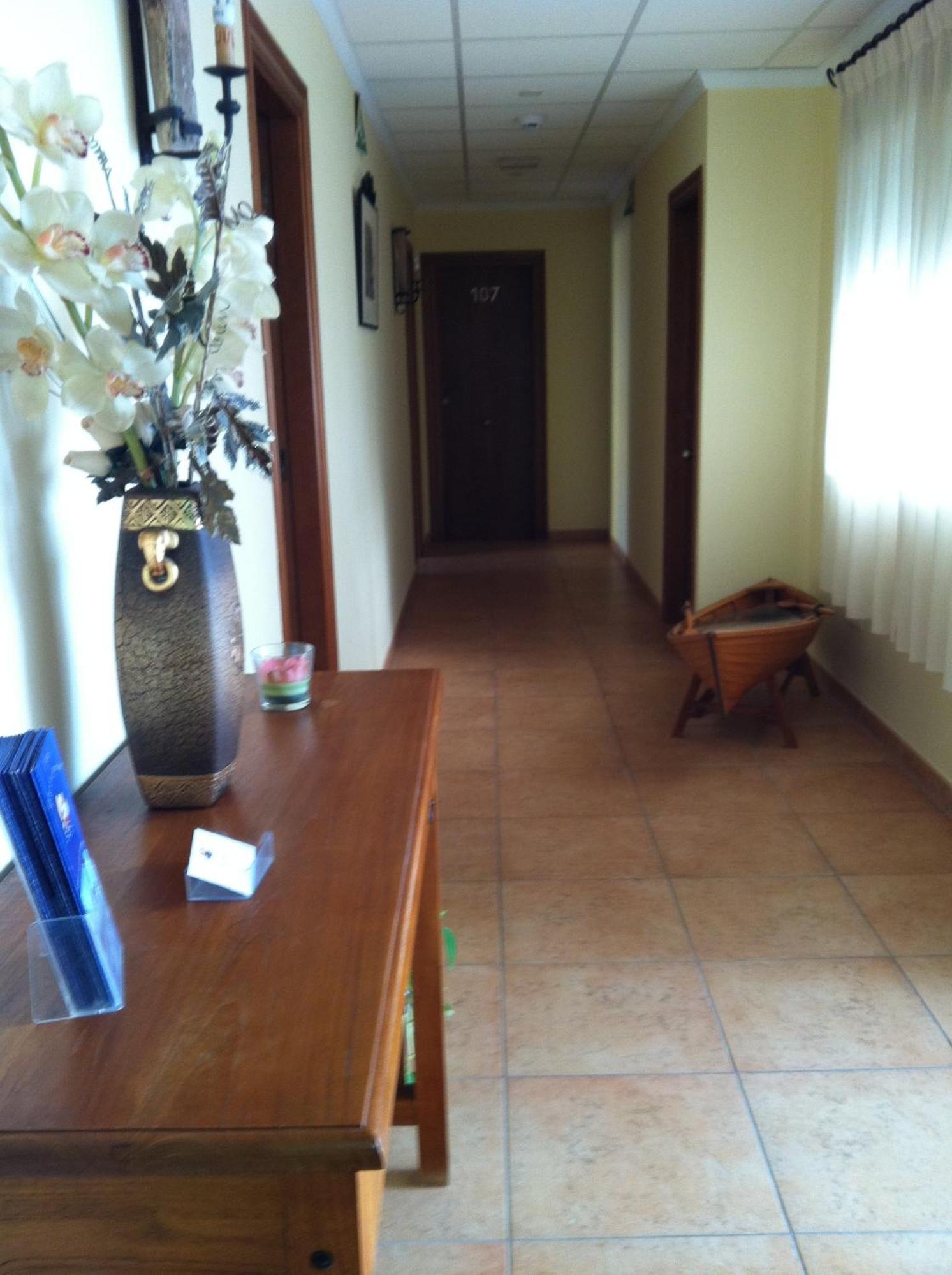 Hotel Donde Caparros Карбонерас Экстерьер фото